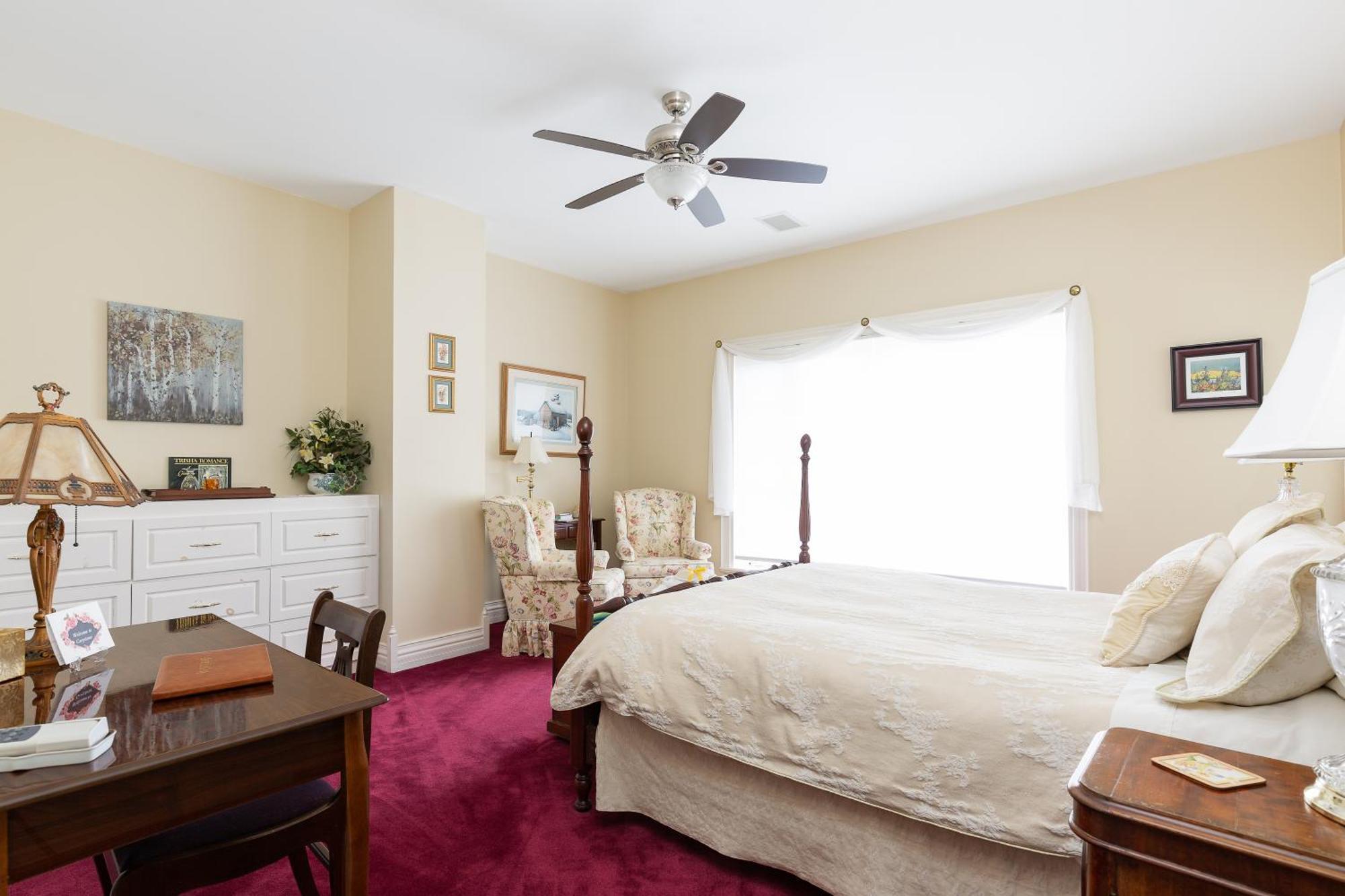 Greystone On Golden Lake Deacon Room photo